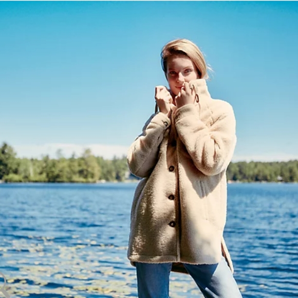 Koolaburra By UGG Doe Tan Relaxed Sherpa Shacket - Picture 2 of 16